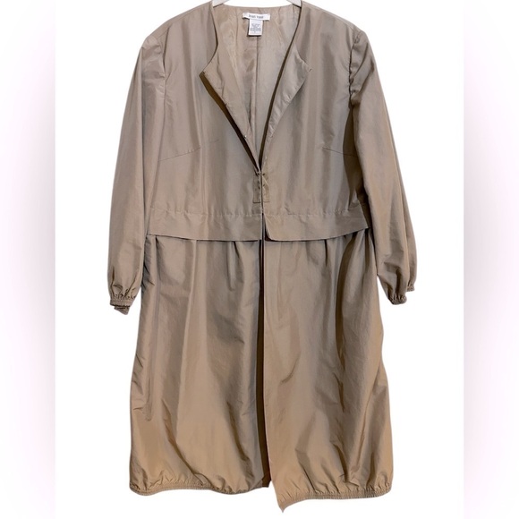Joan Vass Jackets & Blazers - Vintage Joan Vass Women’s Beige Lightweight Coat Tan Evening Coat  Size 2